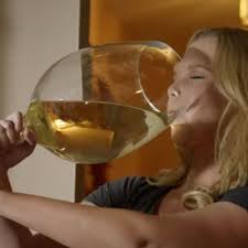 Researchers find glass shape influences consumption rate of lager. How Restaurants Get You To Drink More Wine Science Of Us