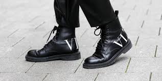 Kick up the dust in boots for all occasions at stories.com. How To Wear Ankle Boots Ankle Boot Outfit Ideas For Fall And Winter
