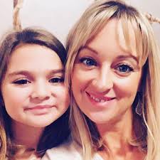 Ransom photos! #girlz #sleepoverparty #girlfriendsforlife #filterselfie  #outforlunch #sushitime🍣🍱 #yum😋 @ Bradford, Ontario