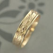 Men S Gold Band Gold Wedding Ring Antique Style Band Etsy Mens Gold Band Antique Wedding Rings Gold Wedding Rings