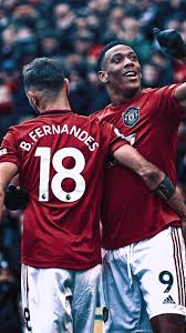Pin By Abood Abood On Manchester United Soccer In 2020 Manchester United Logo Manchester United Players Manchester United