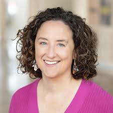 We are feeling very fortunate to have Maggie Pendleton join us at Employee  Strategies! Three weeks in and she is already making an impact.