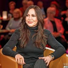 Nur mit der kleiderwahl lag sie etwas daneben,. Das Ist Sophia Thomallas Mutter