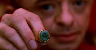 Twin Peaks season 3 decoder: The Owl Cave ring
