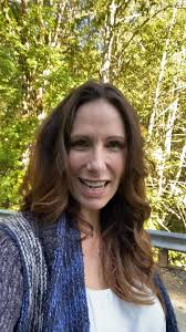 Taking a moment to ground into presence as I make my way to a wedding! Soon  to stand in awe of God’s Cathedral