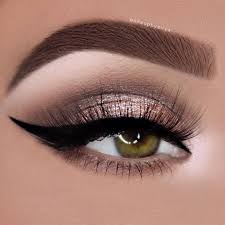 21 Gorgeous Makeup Looks For Girls With Green Eyes Makeup For Green Eyes Eye Makeup Tips Eye Makeup