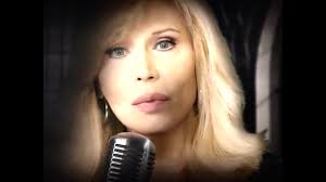 AMANDA LEAR
