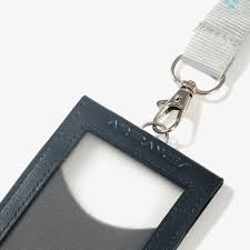 Economisez avec notre option de livraison gratuite. Pnc Badge Holder Air France Ame