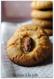 Sables Express Aux Amandes Recette Sable Gateaux Et Desserts Recettes Sucrees