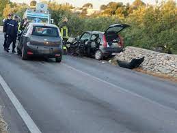Incidente a fasano, due morti anche nel bresciano. Locorotondo Fasano Incidente Auto Semidistrutta Noi Notizie