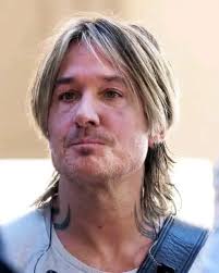 I don't know if this is DIY or real but I want one😭￼