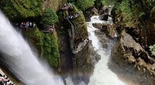 Baños convertido en un pueblo mágido de ecuador, donde te sorprenderá con los lugares turísticos de baños de agua santa y déjate cautivar con esta maravillosa ciudad rica en. Banos De Agua Santa In Ecuador Exciting Travel Rio Blanco Places To Go