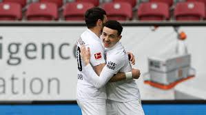 I wont be calling him that anymore. Natispieler Ruben Vargas Glanzt In Der Bundesliga Erneut Als Torschutze Watson