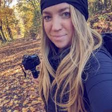 Marcy Weed's Instagram, Twitter & Facebook