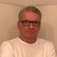 1600+ "Ian Ian" profiles