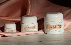 New (13) from $254.50 & free shipping. Creme De La Mer Reviewed Is It Worth The Hype