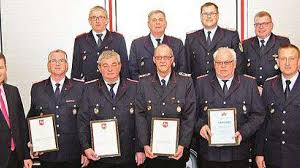 Zusammen 250 Jahre Ehrenamt