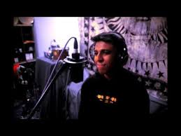 Mengapa ini semua harus berlaku apakah ini semua kerna diri ku sedangkan aku penawarnya dalam percintaan tak sanggup aku melepaskanmu. 6 15 Mb Cinta Tiga Segi Cover Song Sunder Xdjbrec Download Lagu Mp3 Gratis Mp3 Dragon