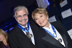 Meira tem 85 anos, e glória, 86. Tarcisio Meira E Gloria Menezes Almanaque Home