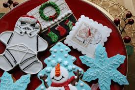 To make your own piping bags use a ziplock. How To Decorate Christmas Cookies On Small Bites