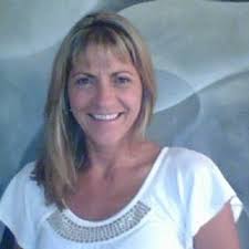 Robin Elia (@justluvmylife)