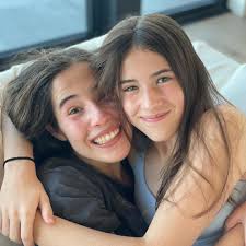 Hey!! I'm Sydney, and I'm from Denver, Colorado. I'm planning