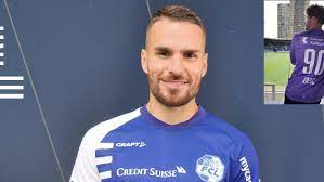 The club colors are blue and white, what lucerne city and corresponds to the cantonal shield. Der Fc Luzern Zeigt Erstmals Sein Trikot Fur Die Neue Saison