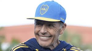 Martín Demichelis fue presentado como el nuevo entrenador de River