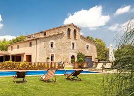 Selección de hoteles y casas rurales para disfrutar del turismo rural en girona. Casas Rurales En Bescano Girona