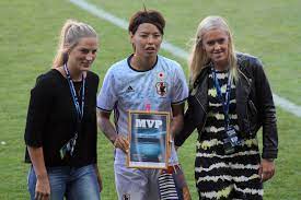 As a girl, i was told i'd never make it professionally. Bilder Pa Sverige Och Japan En Blogg Om Internationell Damfotboll
