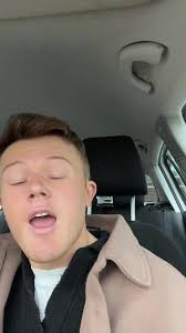 Feel free to remind that friend #goodmorning #fyp #comedy