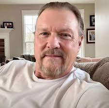 Dear Fans, We want to take a moment to address some recent events  concerning Trace Adkins' health. Trace recently experienced a health issue  that resulted in him collapsing and being rushed to