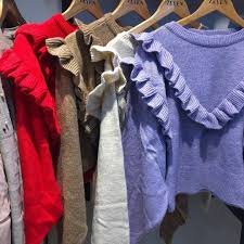 Triko Kumas Yaka Ve Kol Detayi Firfirli Kazak Uzunluk 58cm Fiyat 90 Mng 10 Ptt 15 Triko Kumas Koltuklar