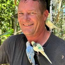 Dog's reaction to owner choking