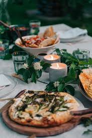Pin By Sarah Knepley On A Cottage To Wine And Dine In Happy Hour Appetizers Food Party Food And Drinks