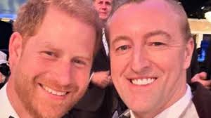 Prince Harry exposed in hugely embarrassing photo with fake prince