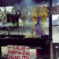 Suasana jalan menuju kuala pilah negeri sembilan malaysia fahrol razi kuala pilah adalah suatu daerah yang terletak di. Gerai Daging Salai Kuala Pilah 1 Tipp