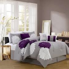 For my undergraduate, i attended umass amherst then medical school at umass medical school and remained at umass for my residency. Welche Farbe Passt Zu Lila Grau Violettes Zimmerdesign Schlafzimmer Idee Ruhi Welche Farbe Passt Zu Lila Grau Lila Bett Schlafzimmer Design Schlafzimmer Deko