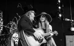 Ashley & Dave Beth of Sugar Lime Blue – Duo Performance