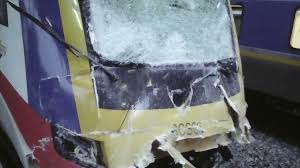 Metro hari ini is the twohour main evening newscast of metro tv broadcast since november 25 2000 an indonesian television channel at 1700 utc 7 the. Terkini Kereta Api Kargo Ktm Kemalangan Di Stesen Tanjung Malim Perak