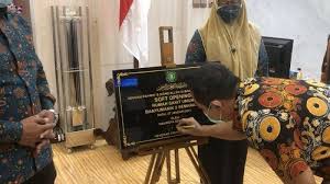 We did not find results for: Wali Kota Semarang Hendrar Prihadi Resmikan Rsu Banyumanik 2 Semarang Tribun Jateng