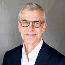 Data-Driven Finance Transformation: Forging More Effective ClO-CFO  Partnerships