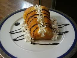 Ebbene, questo babà alla crema di pistacchio è nato per addolcire una delle nostre panna al pistacchio e decorazioni. Baba Al Rum Con Panna Bild Von La Casseruola Rom Tripadvisor