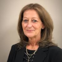 Vicki Hammer's Instagram, Twitter & Facebook