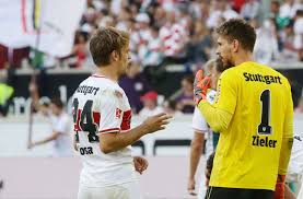 Dieser versuch brachte werder bremen in der anfangsphase sogar ein plus im mittelfeld mit der einen oder anderen abschlusschance aus der distanz. Vfb Stuttgart Gegen Werder Bremen Aufmunternde Note Fur Ron Robert Zieler Vfb Stuttgart Stuttgarter Zeitung