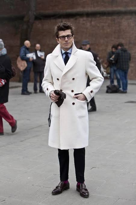 Men's White Wool Blend Winter Overcoat Heavy Men‘s Windproof Lapel Long  Jacket