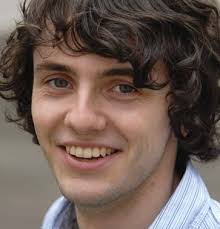 BU Review09/10_Text_AW2:Layout 1