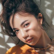 Kiki謝琦琦- Kiki謝琦琦har lagt till ett nytt foto.