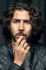 Reparto de Cherry (película 2021). Dirigida por Joe Russo, Anthony Russo