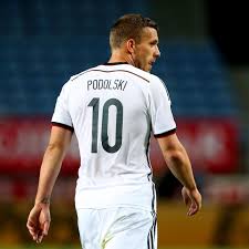 Maçın geneline bakıldığında daha iyi olduklarını belirten podolski. Galatasaray Reports Lukas Podolski Signing The Short Fuse